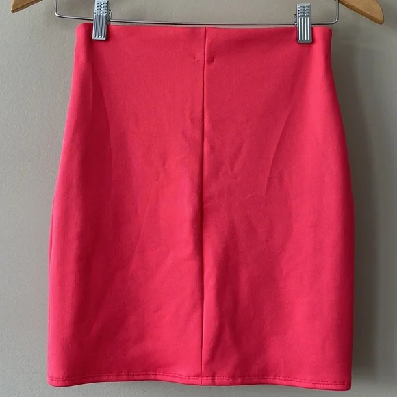 Stretchy Mini Skirt and matching Scrunchie - Picture 2 of 5